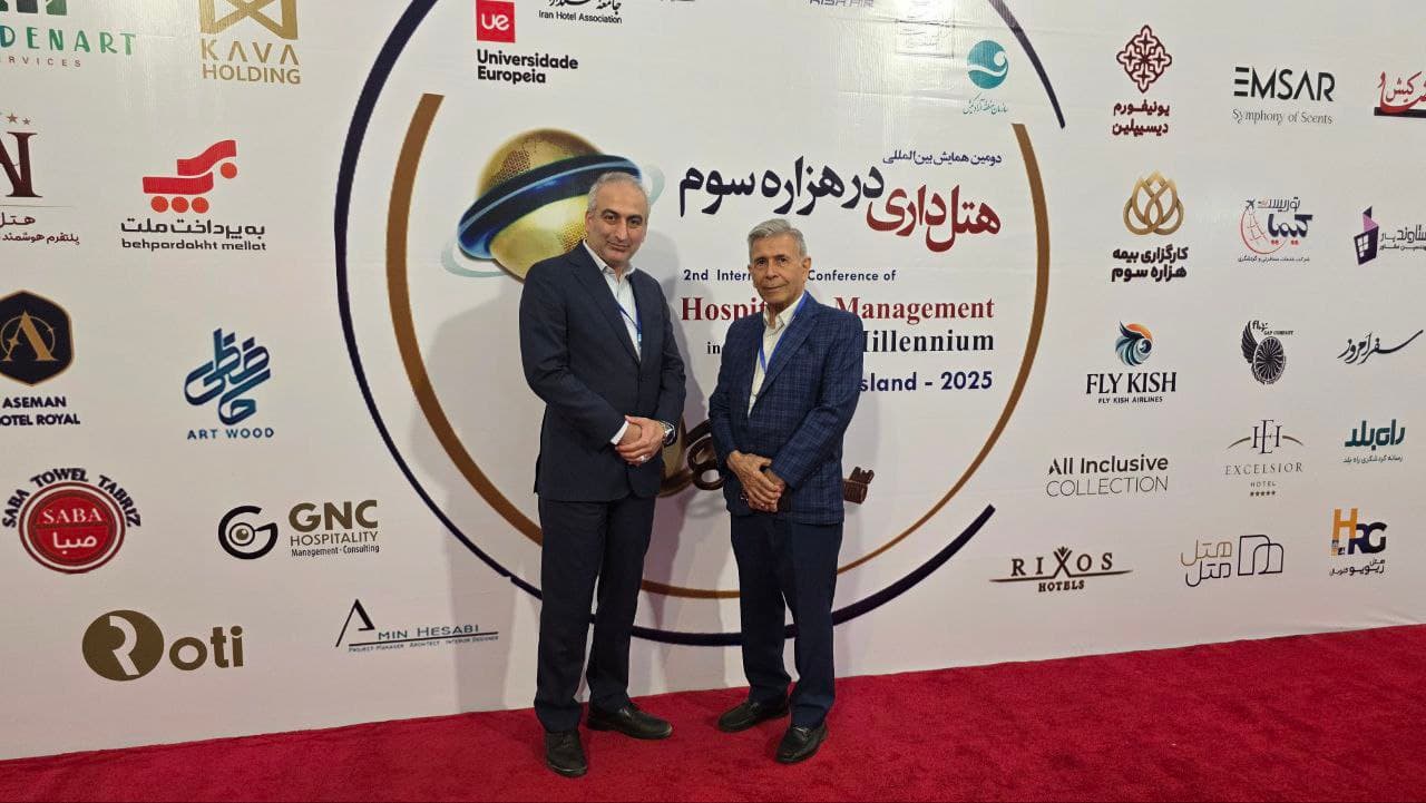 چناب آقا ی نورنیا سرمایه گذار و عضو جامعه هتل داران تهران  